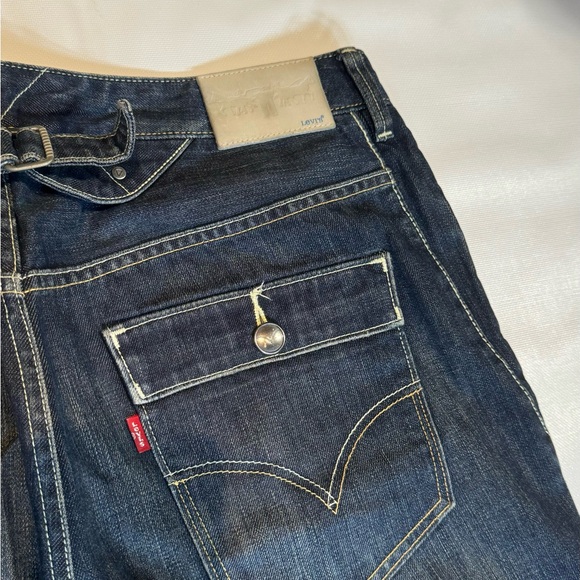 Levi’s Jeans Pants 32x34, classic 3D cut and design - Picture 5 of 8